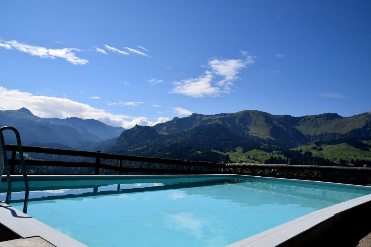 Ifenblick Hotel *
